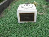 image of grave number 909428
